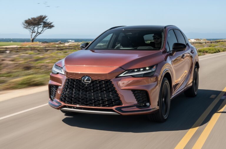 2026 Lexus RX Pictures