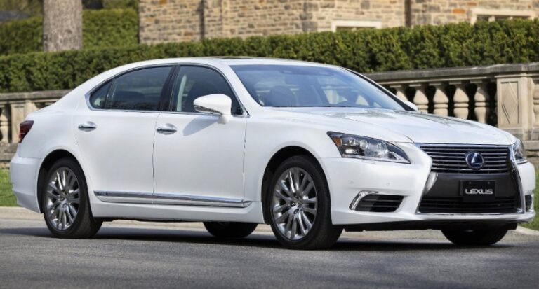 New 2026 Lexus LS Hybrid Pictures